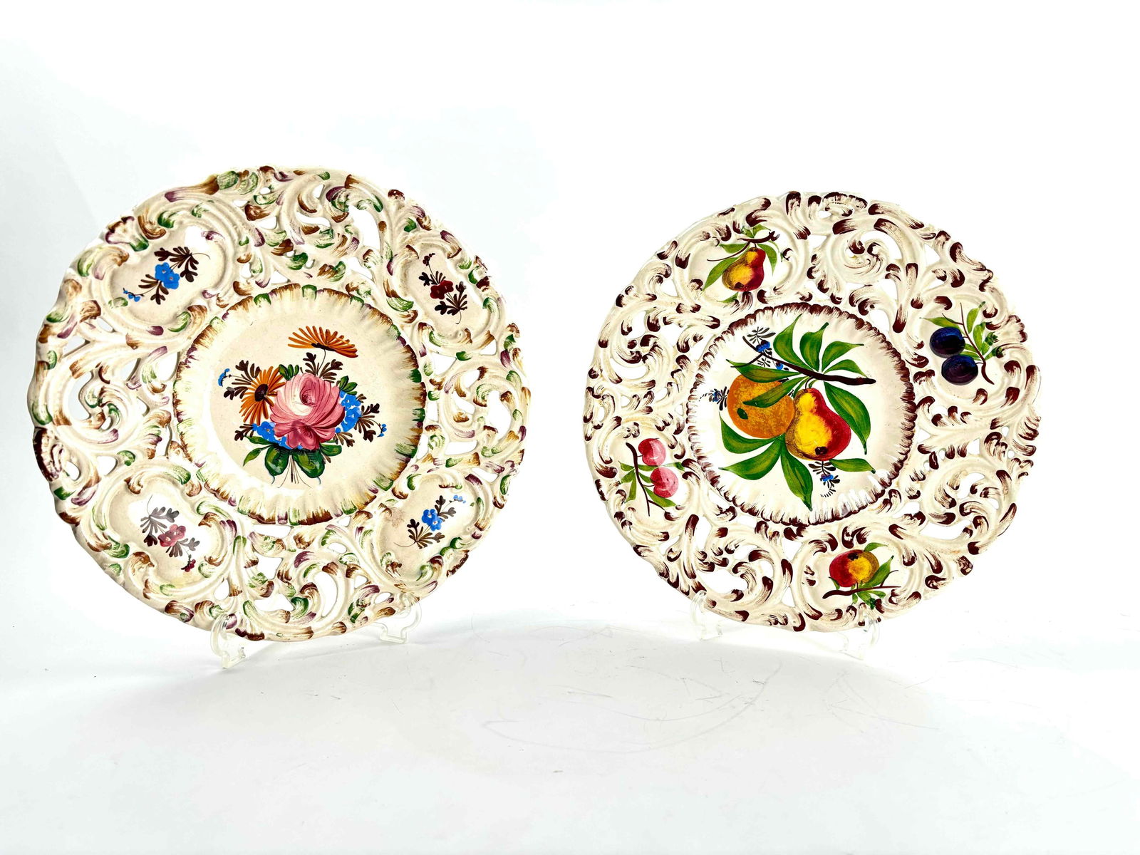 Nove Aborsato Pierced Majolica Serving Platters (Italy) (1 of 11)