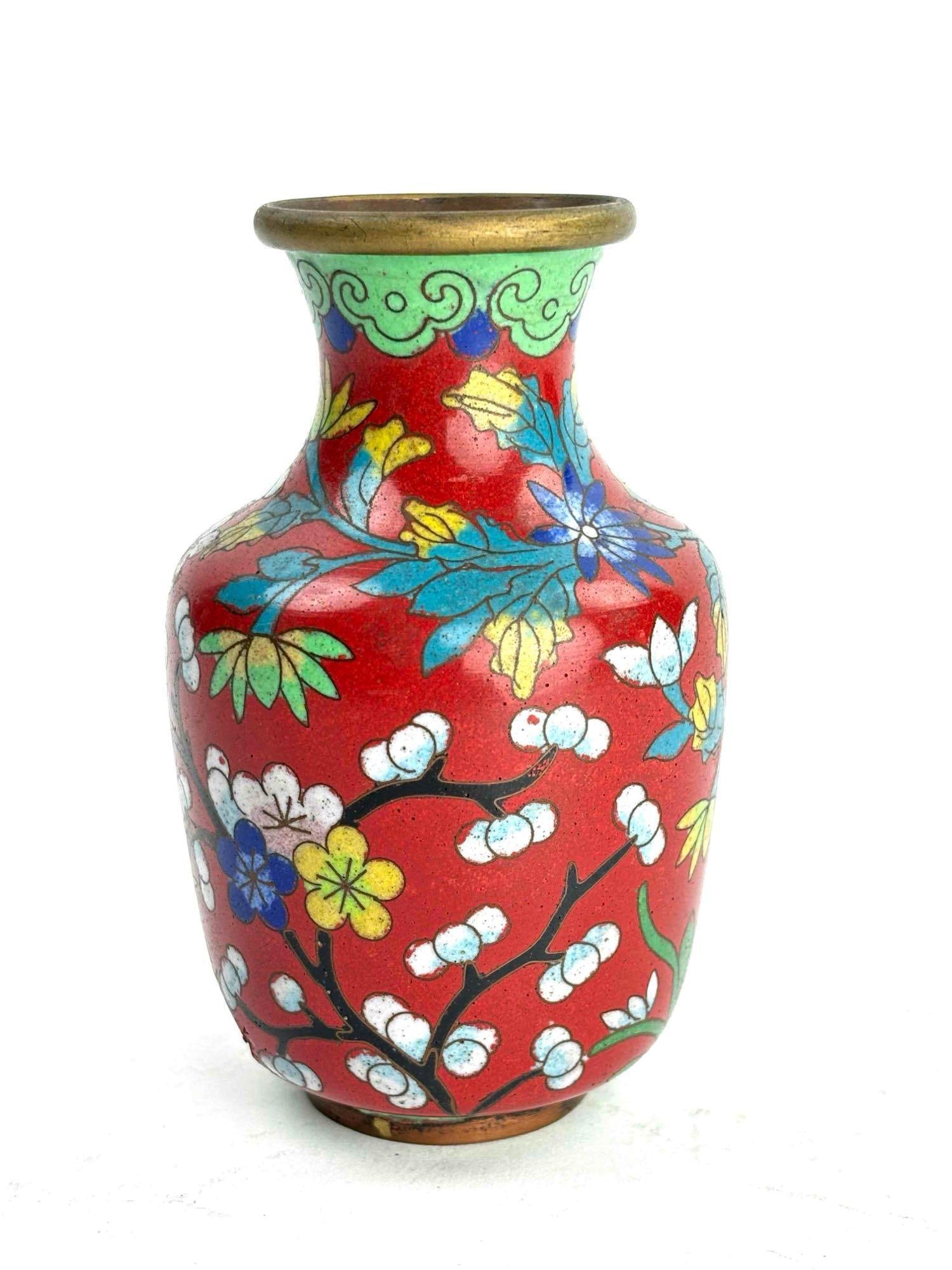 Antique Miniature Cloisonne Vase (China): Antique Chinese cloisonne vase. Vase is depicting tree branches and flowers. Good condition with minor blemish close to the base. Please see photos for additional details. Dimensions: 4" tall Weig