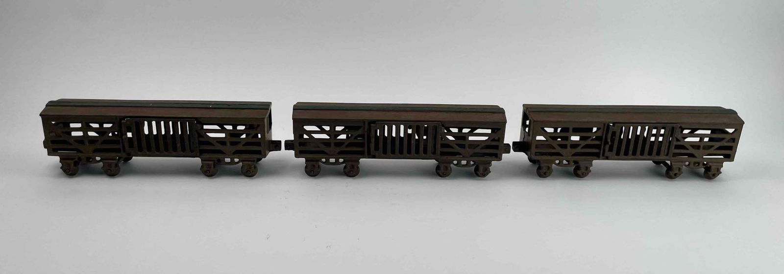 Antique Cast Iron Train Stock Cars with Horses (1 of 6)
