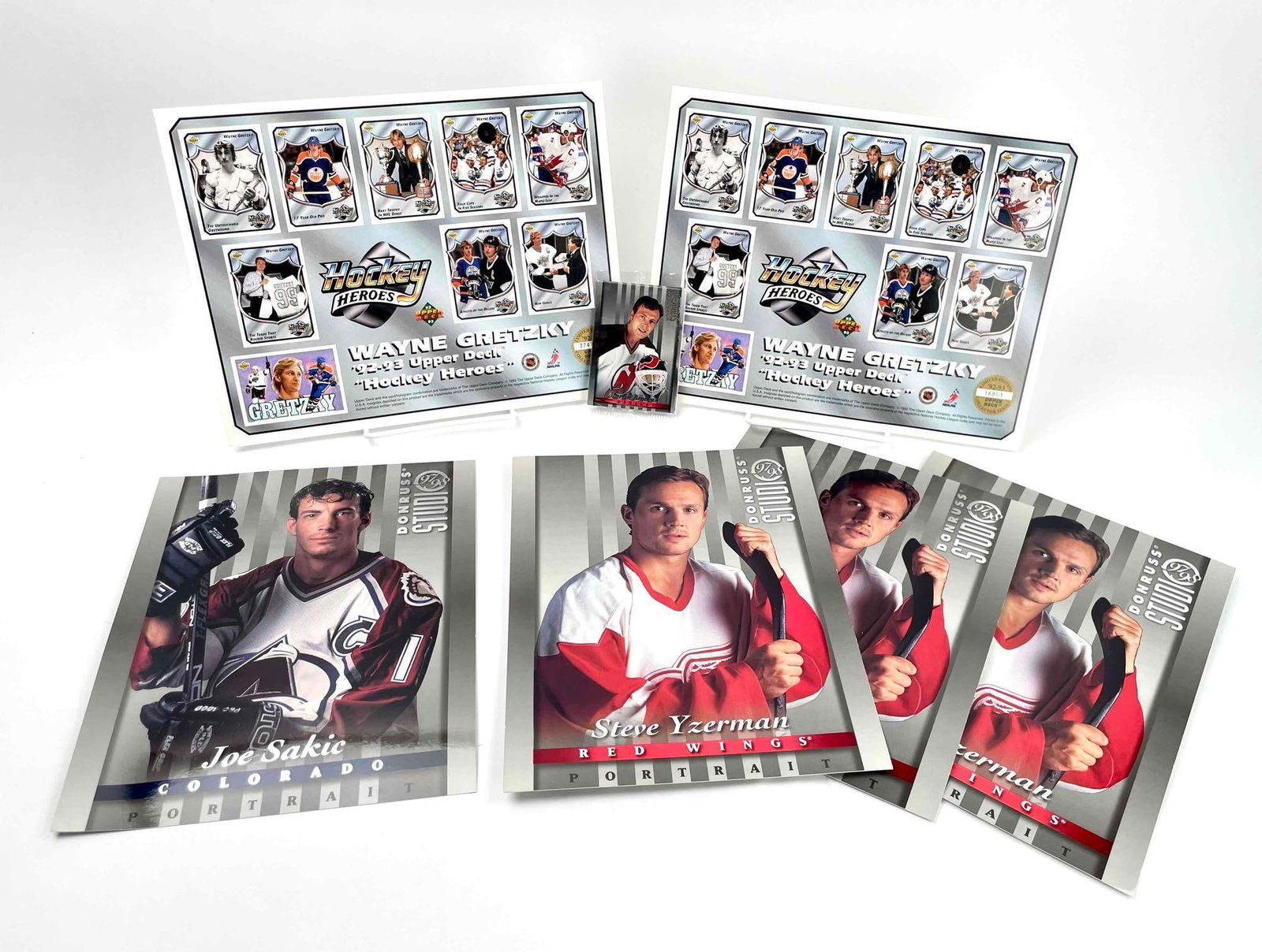 Assorted Hockey Photographs and Cards (Yzerman, Gretzky, Sakic, Brodeur) (1 of 8)