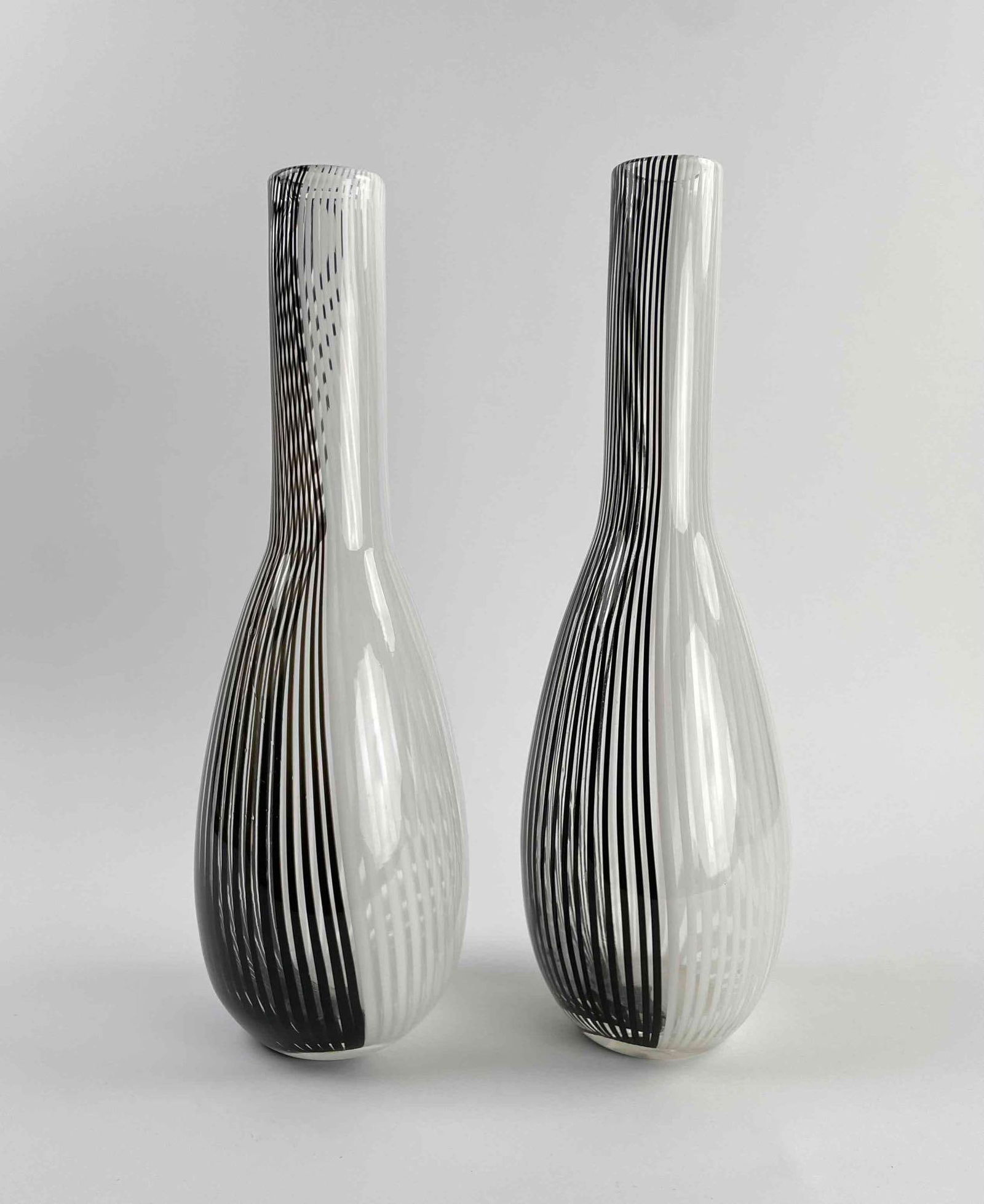 Dino Martens Bianca Nero Vases (Murano) (1 of 9)