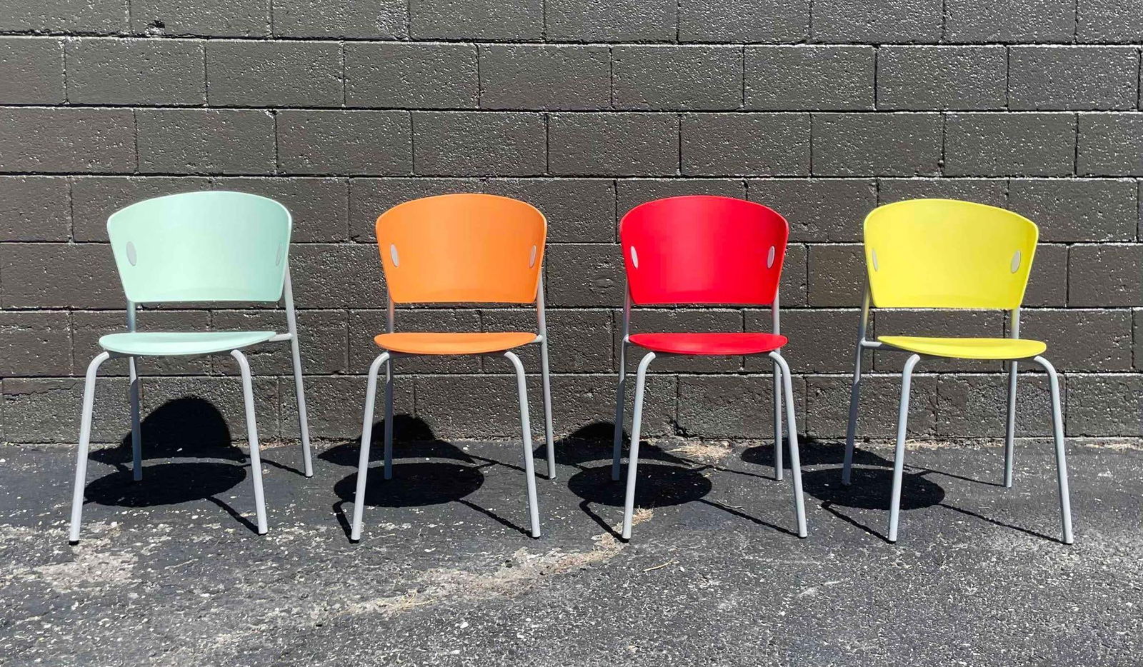 Gio (Bontempi Casa, Italy) (1 of 12)