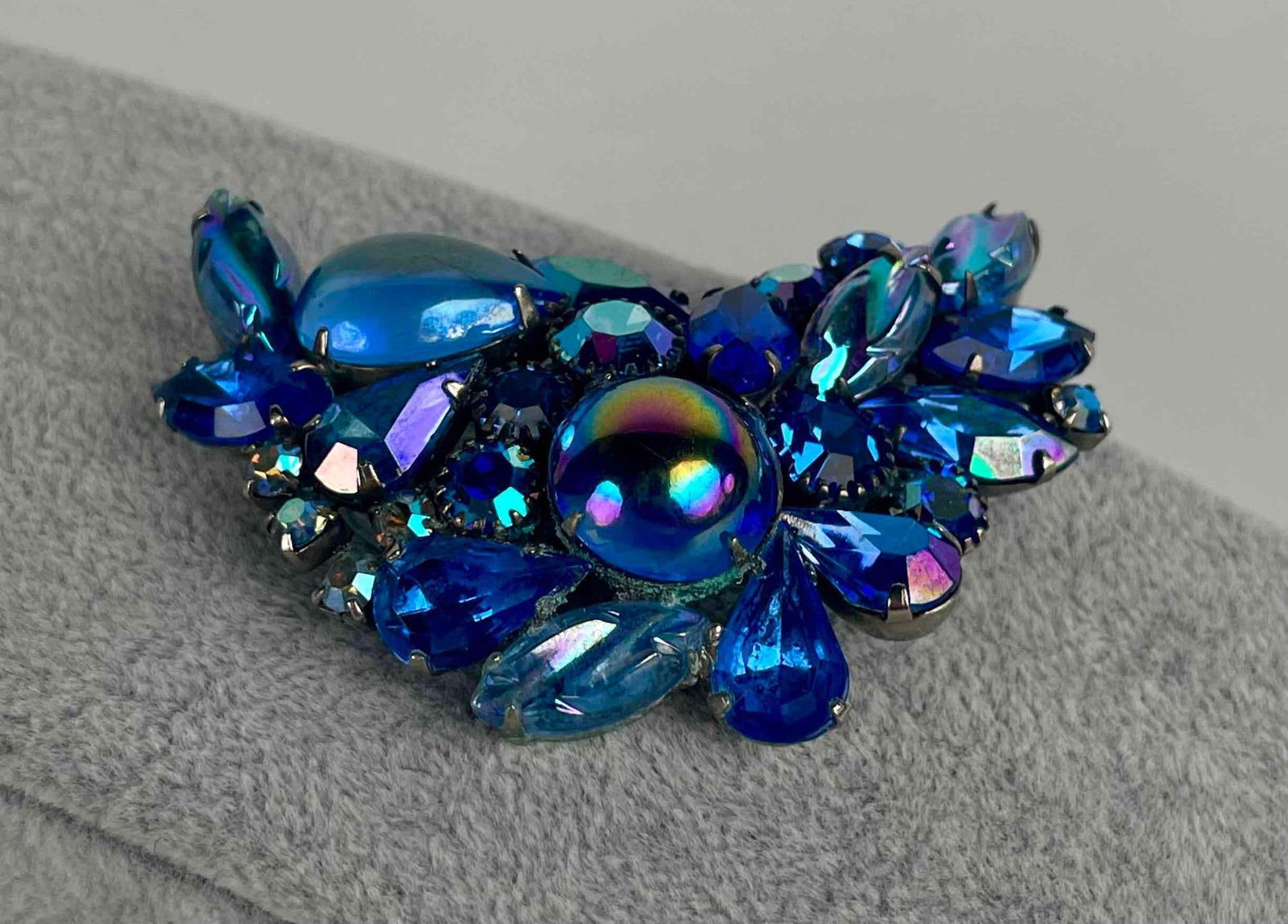 Vintage Kramer Brooch in Sterling Silver (1 of 8)