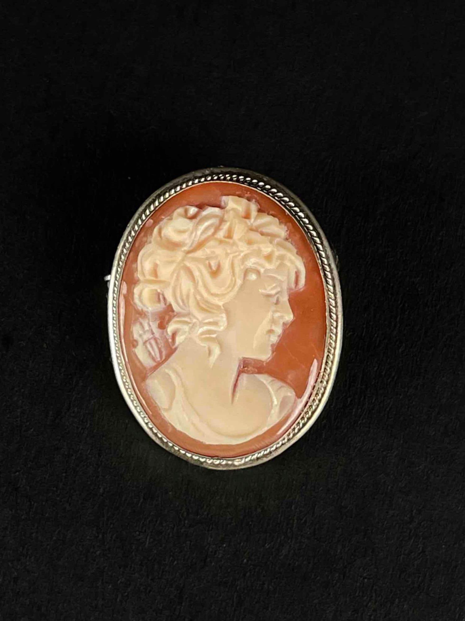 Victorian Cameo Set in Silver (1 of 6)