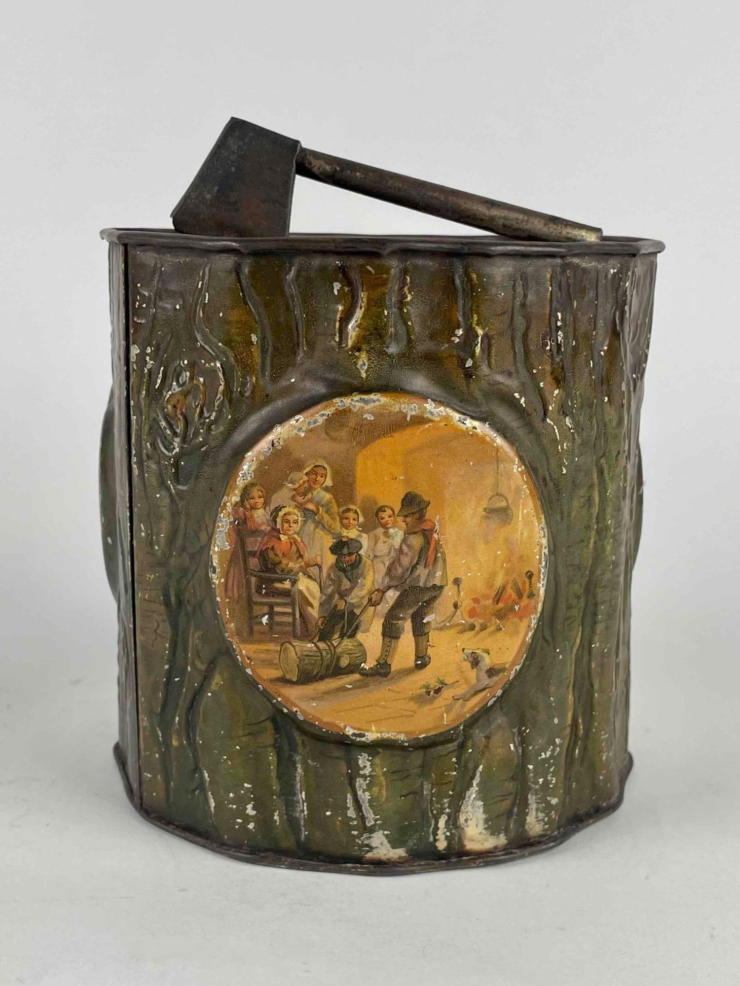 Yule Log Biscuit Tin (Macfarlane, Lane, and Co.) (1 of 11)