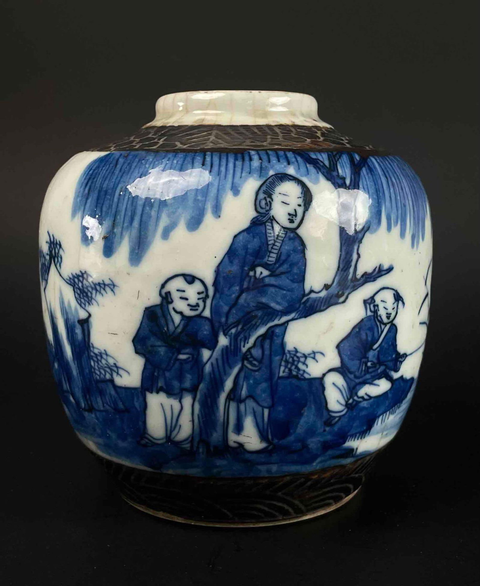 Antique Chinese Blue and White Porcelain Ginger Jar (1 of 12)