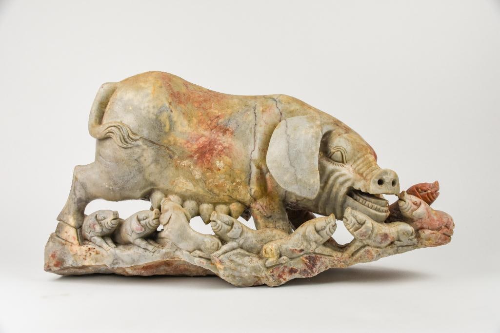 Extra Large Marble Pigs Family Sculpture (China) (1 of 10)