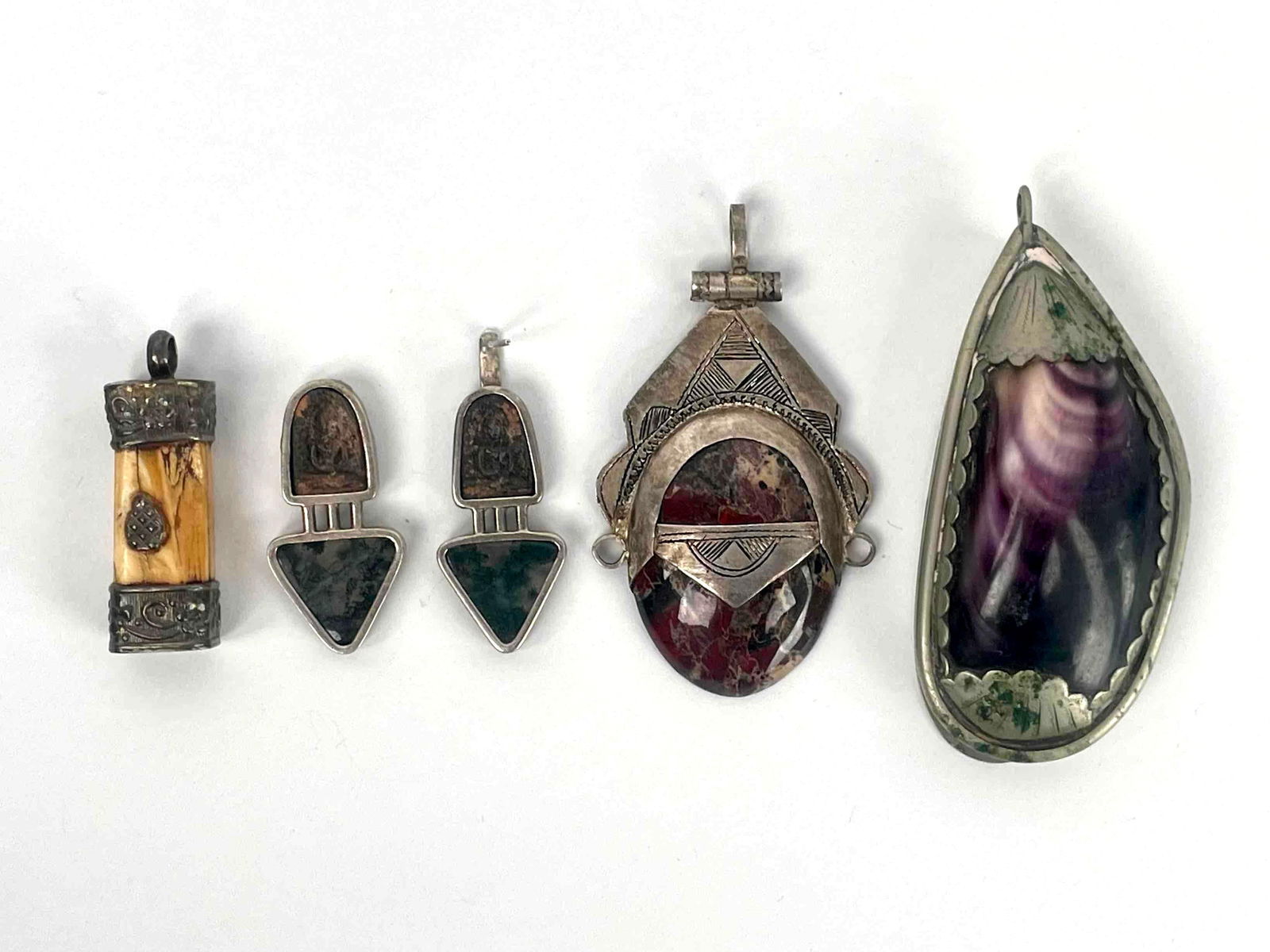Assorted Sterling Silver Pendants (Stones, Shell, Bamboo) (1 of 11)