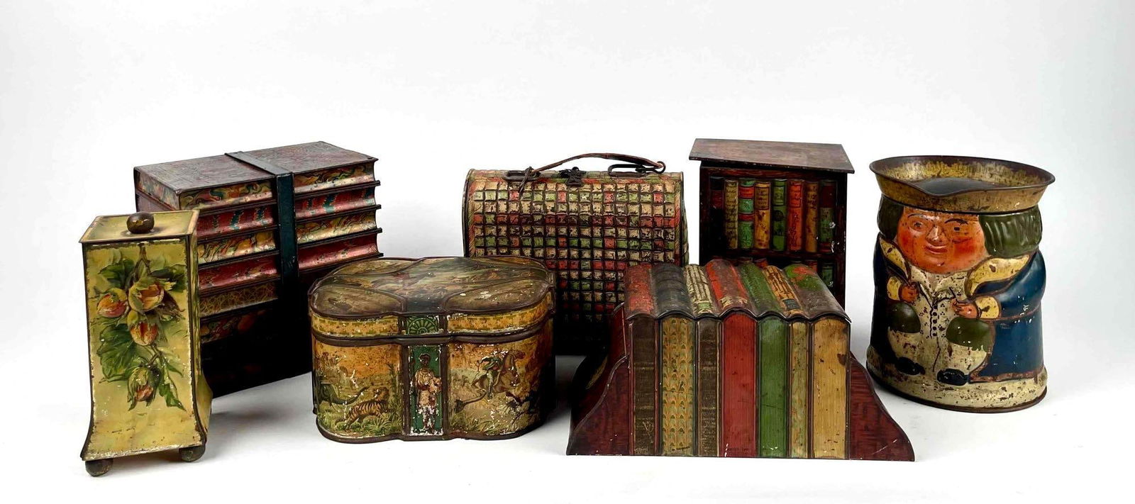 Seven Assorted Huntley and Palmers Biscuit Tins (1 of 12)