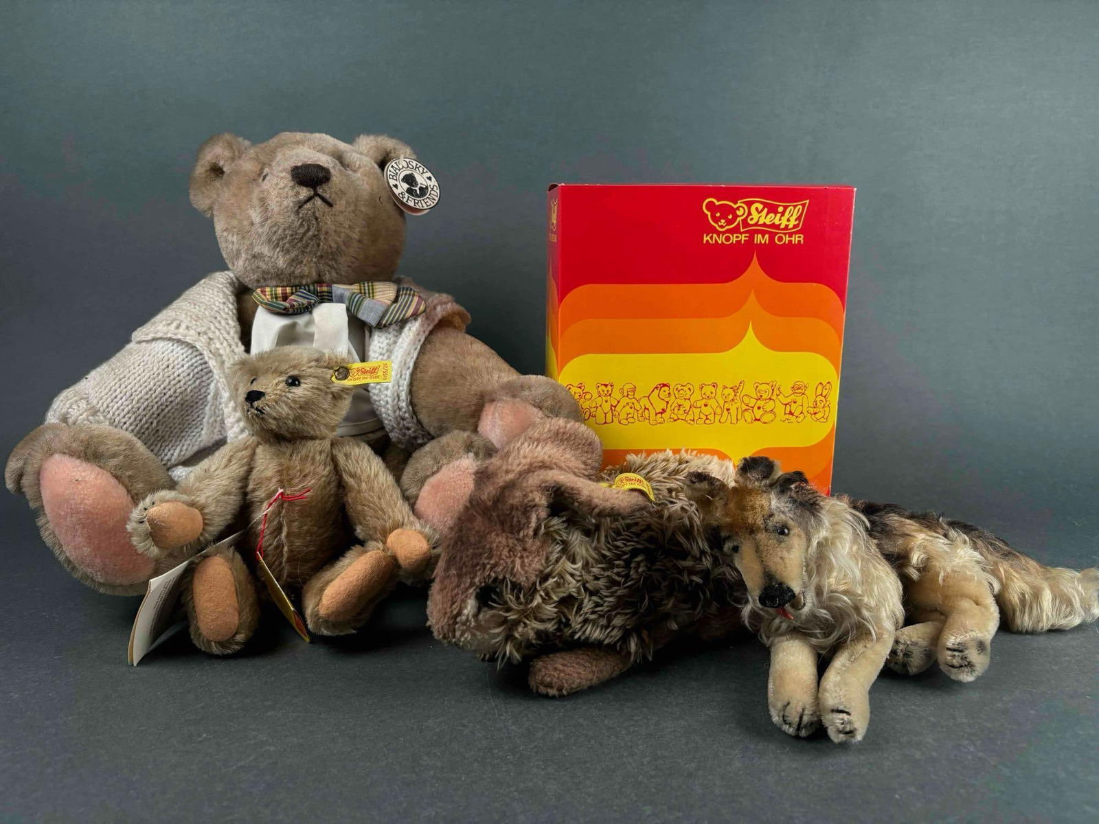 Four Steiff Animals (Bears, Collie, Rabbit) (1 of 12)