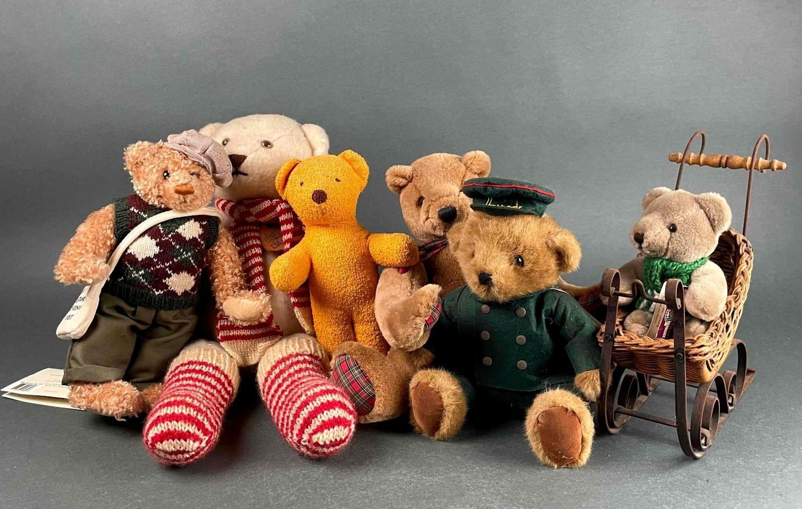 Assorted Collectible Teddy Bears (Bialosky, Kathe Kruse, Harrock, Etc.) (1 of 12)