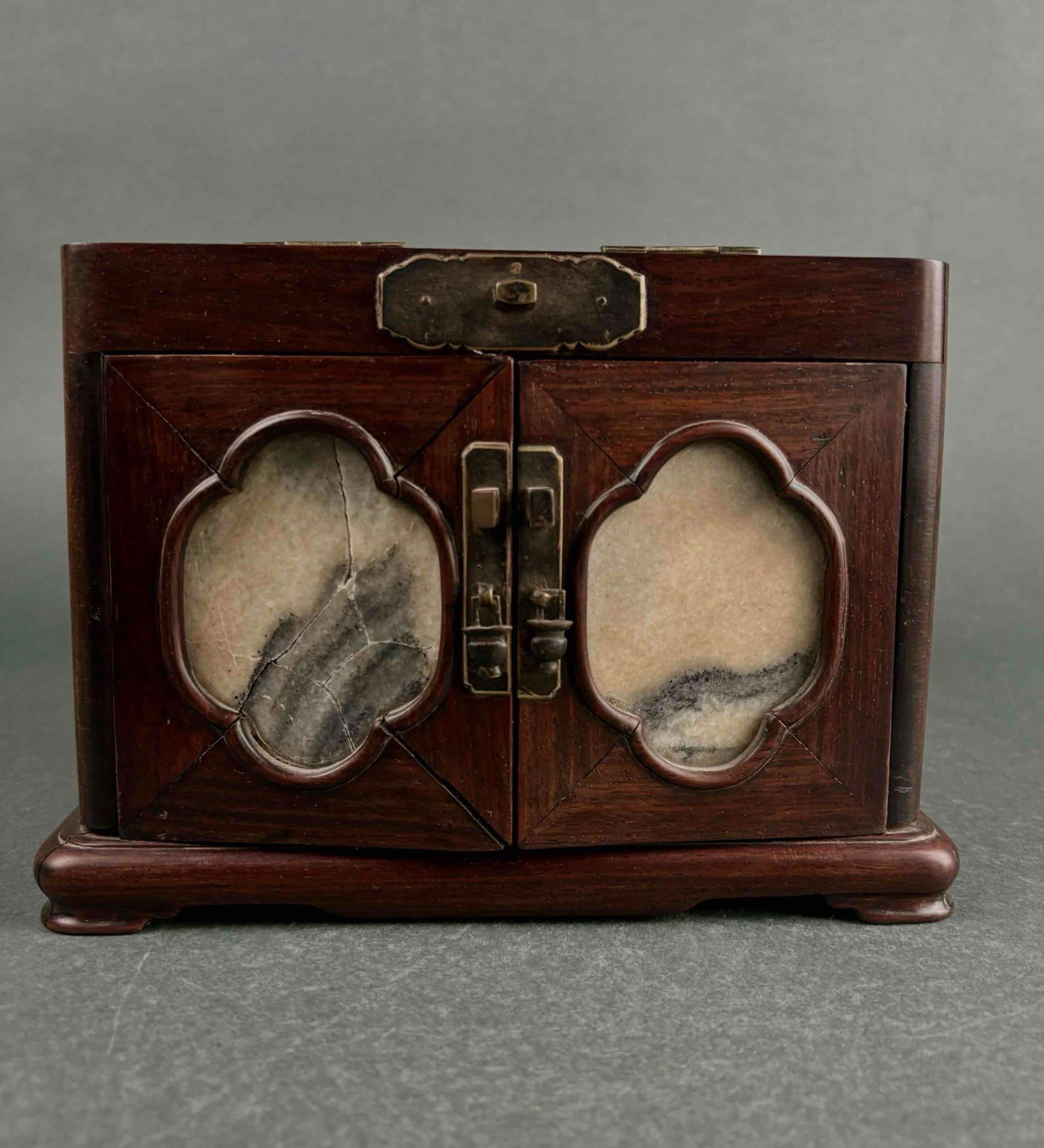 Antique Travel Vanity (circa 1900s) (1 of 7)