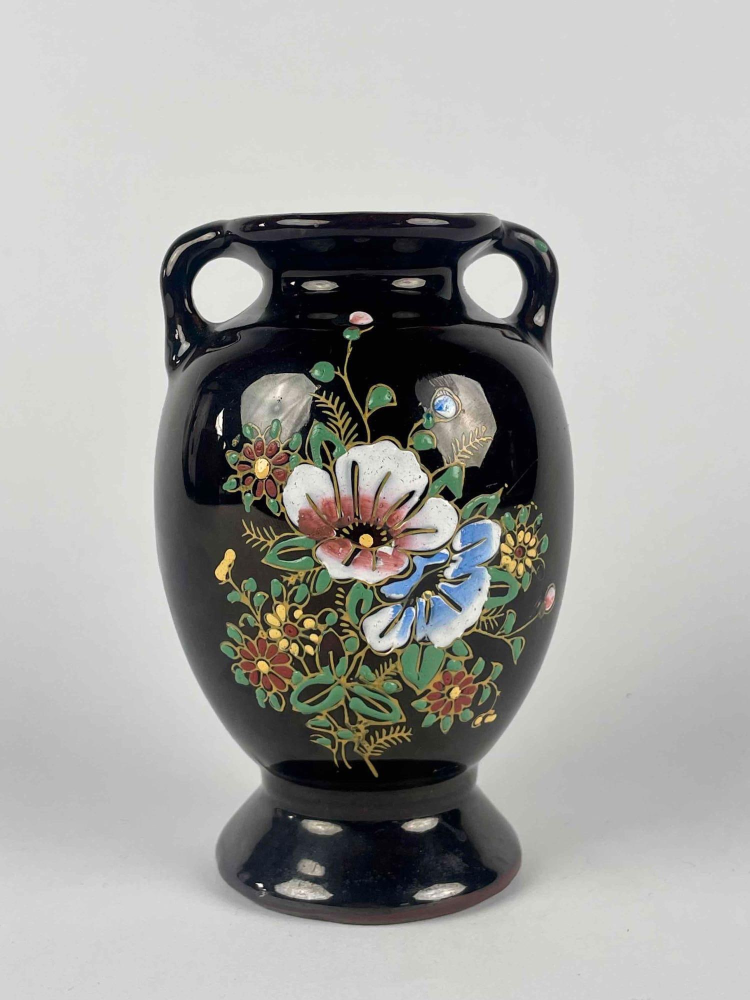 Small Japanese Hand Painted Floral Urn (1 of 11)