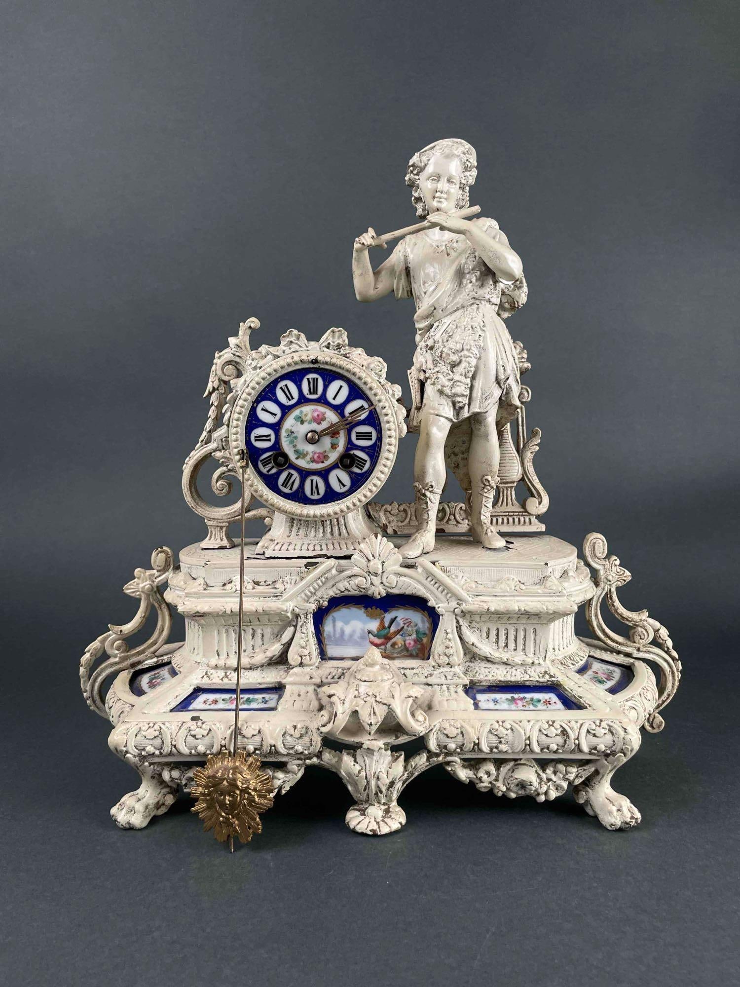 French Rococo Figural Mantle Clock (1 of 12)