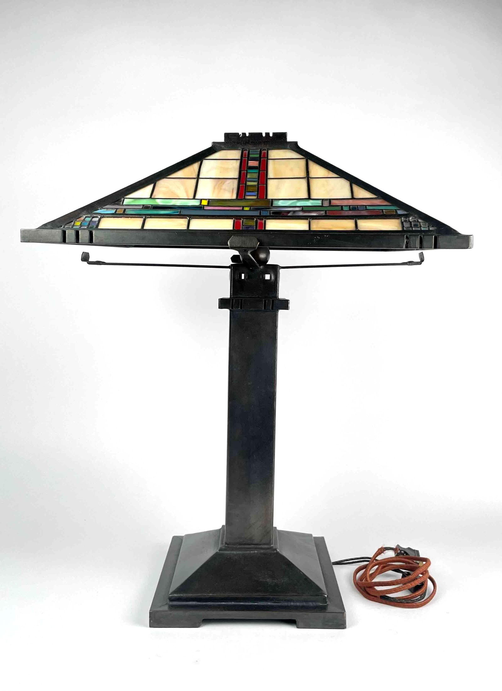 Multi-Color Slag Glass Patinated Tiffant Style Lamp (1 of 12)