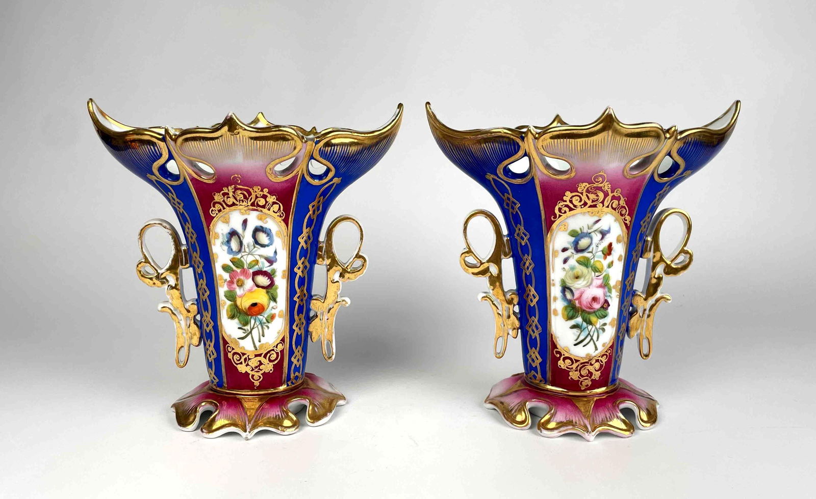 Pair of French Hand Painted Gilted Porcelain Paris Vases (1 of 12)