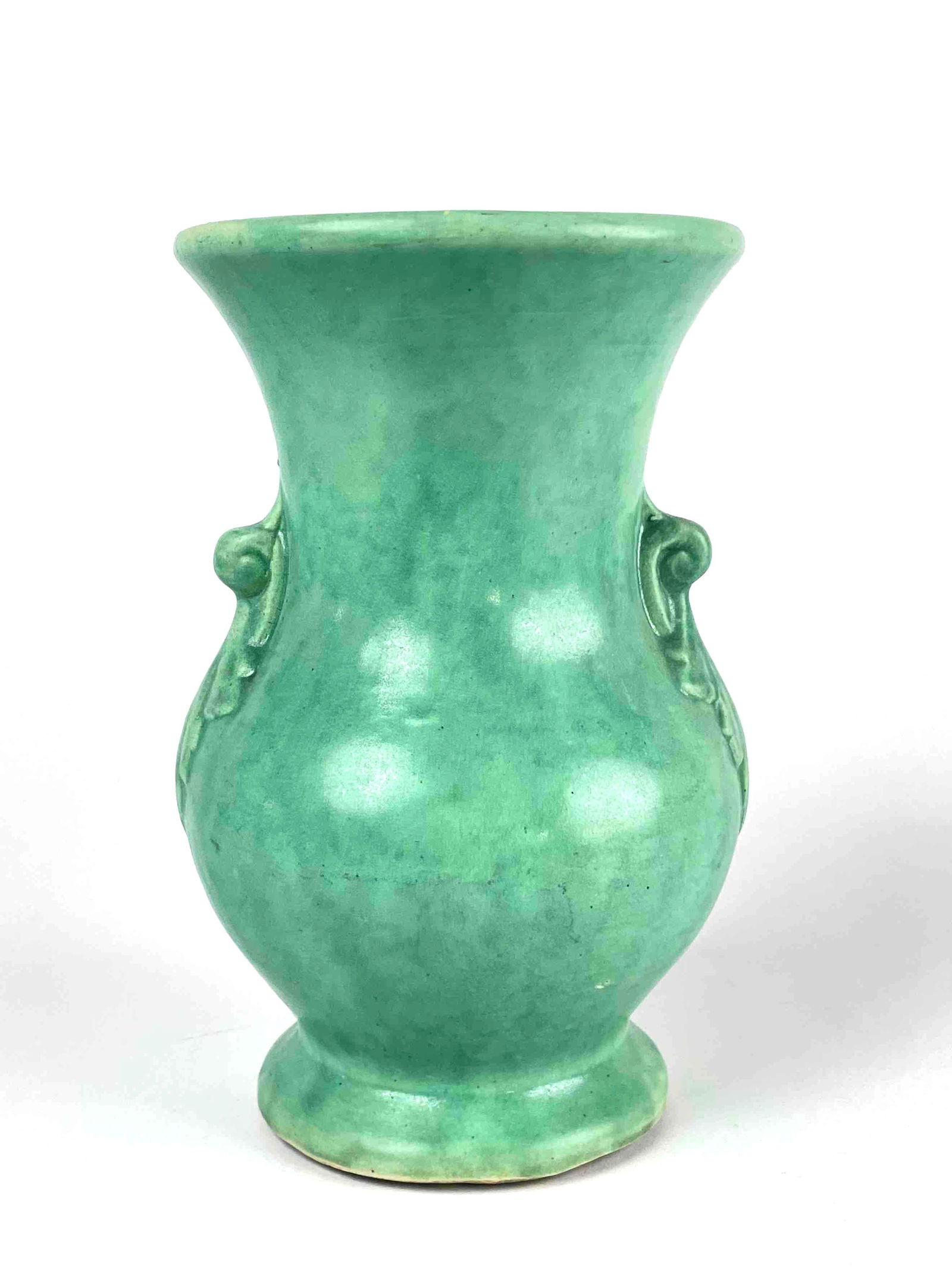Brush McCoy Green Vase #742 (1 of 11)