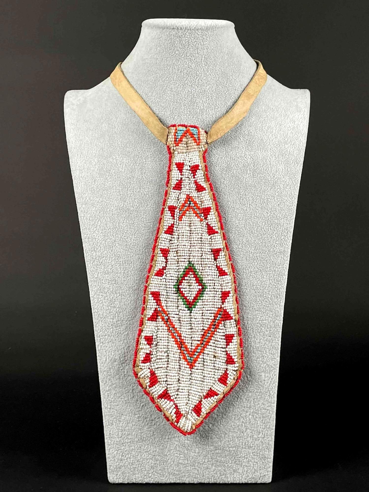 Native American Beaded Necktie by Zona Bad Bear (South Dakota, 1935) (1 of 12)