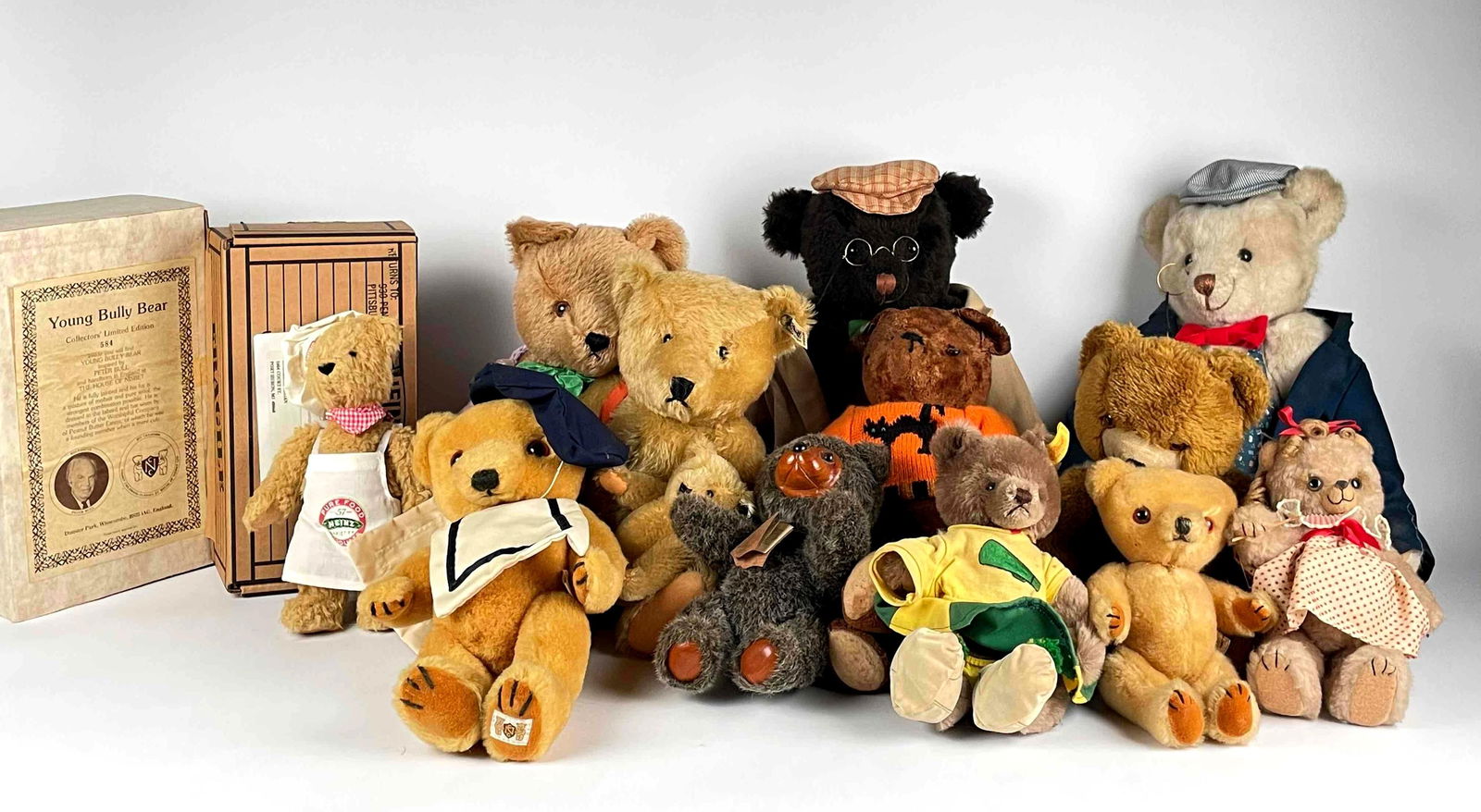 Assorted Teddy Bears (Steiff, Hermann, Roosevelt, Heinz, Raikes Nisbet, Etc.) (1 of 12)