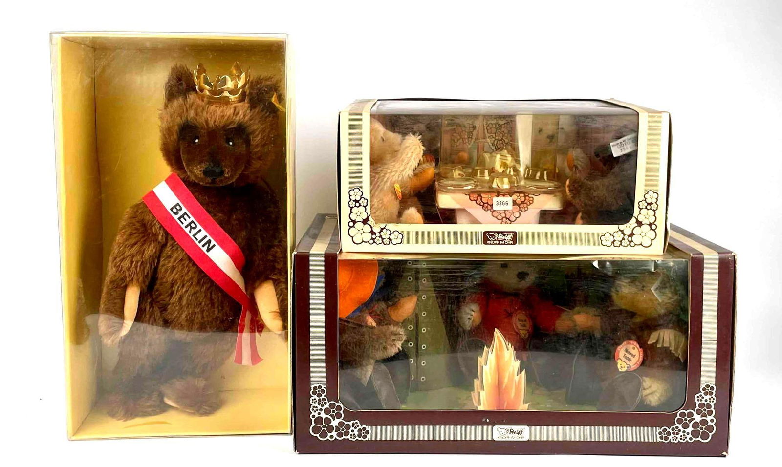 Assorted Steiff Bears with Original Boxes (1 of 9)