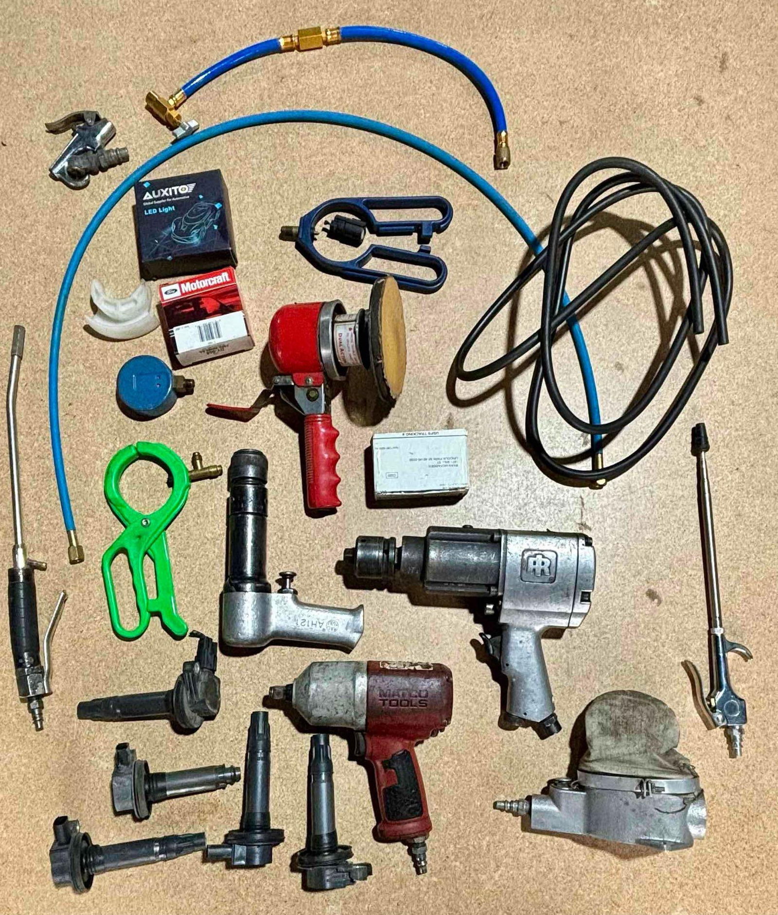 Large Lot of Power and Mechanic Tools (MAC, MATCO, Vixen, and More) (1 of 11)