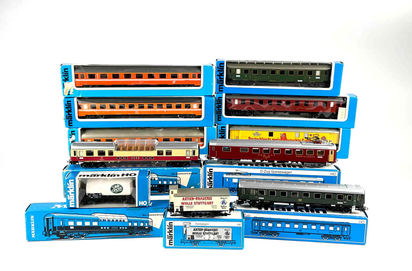 Group of Marklin HO Scale Model Trains (4037, 4090, 4179, 4149, 4148, 4166, 4179, 4678, Etc.) (1 of 11)