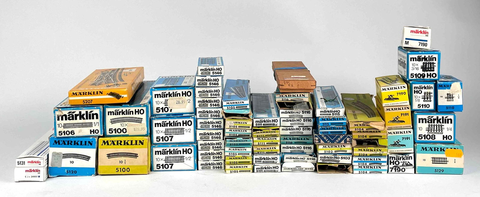 Various Marklin M Train Tracks in Original Boxes (1950s-1980s) (1 of 12)