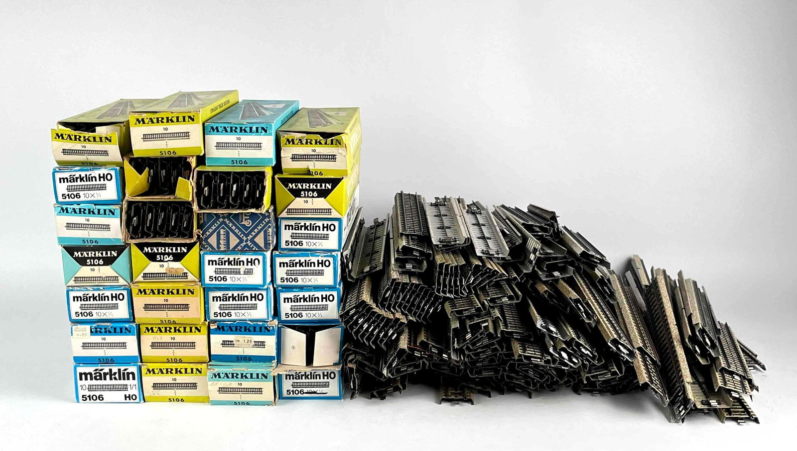 Large Group of Marklin M Train Tracks (5106) (1 of 12)