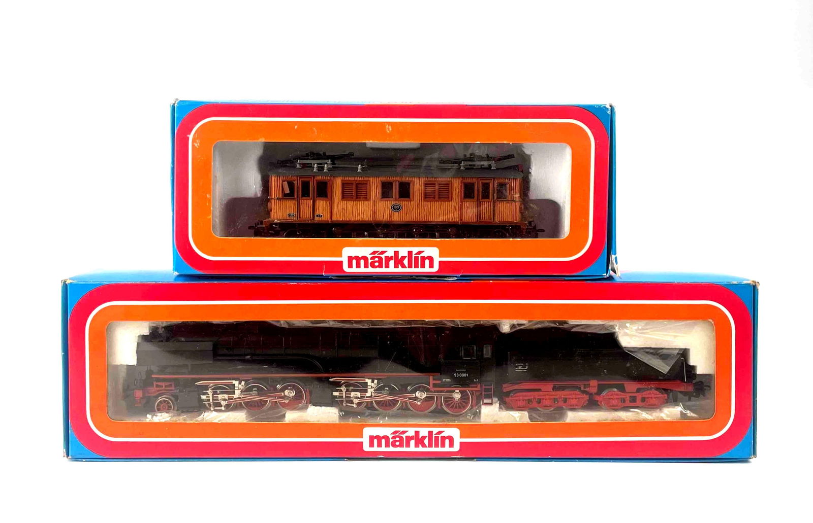 Two Marklin HO Scale Model Trains (3102, 3170) (1 of 10)