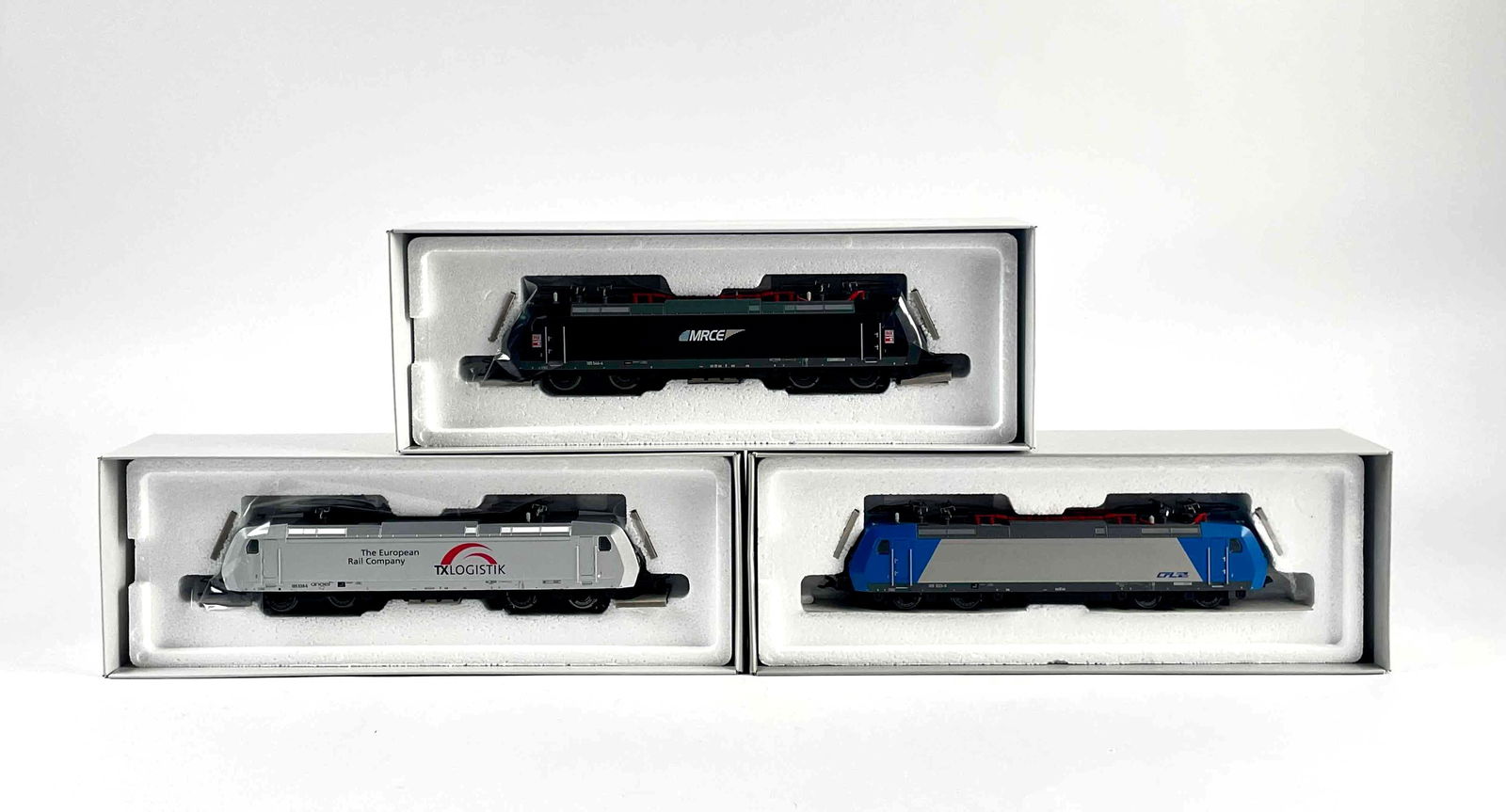Three Marklin HO Scale Electric Locomotives in Original Boxes (36832, 36833, 36853) (1 of 9)