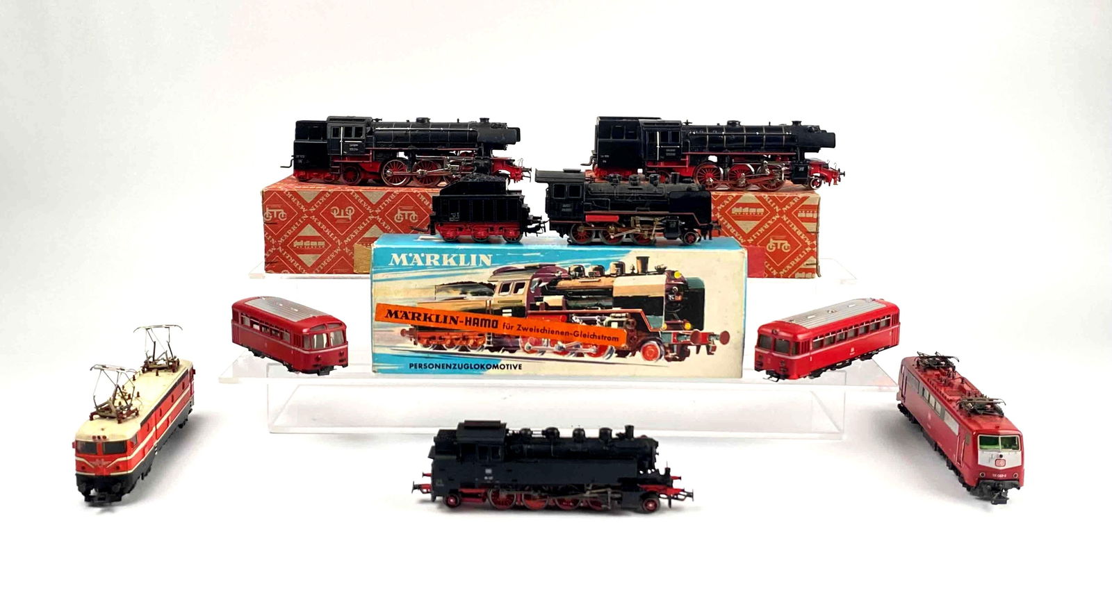 Group of Marklin HO Scale Model Trains (3005, 8303, 3401, 3360, Etc.) (1 of 12)