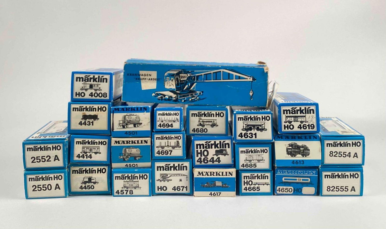 Group of Marklin HO Scale Model Trains (Freights, Wagons, Tankers, Crane Car, Etc.) (1 of 12)