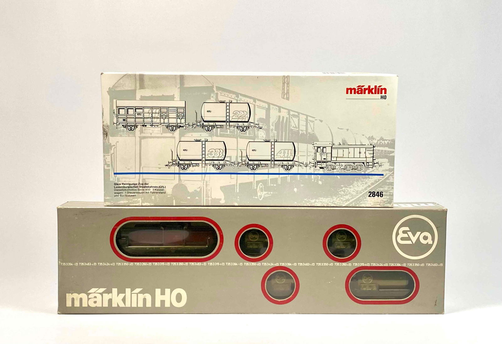 Two Marklin HO Scale Model Train Sets (2846, 2855) (1 of 12)