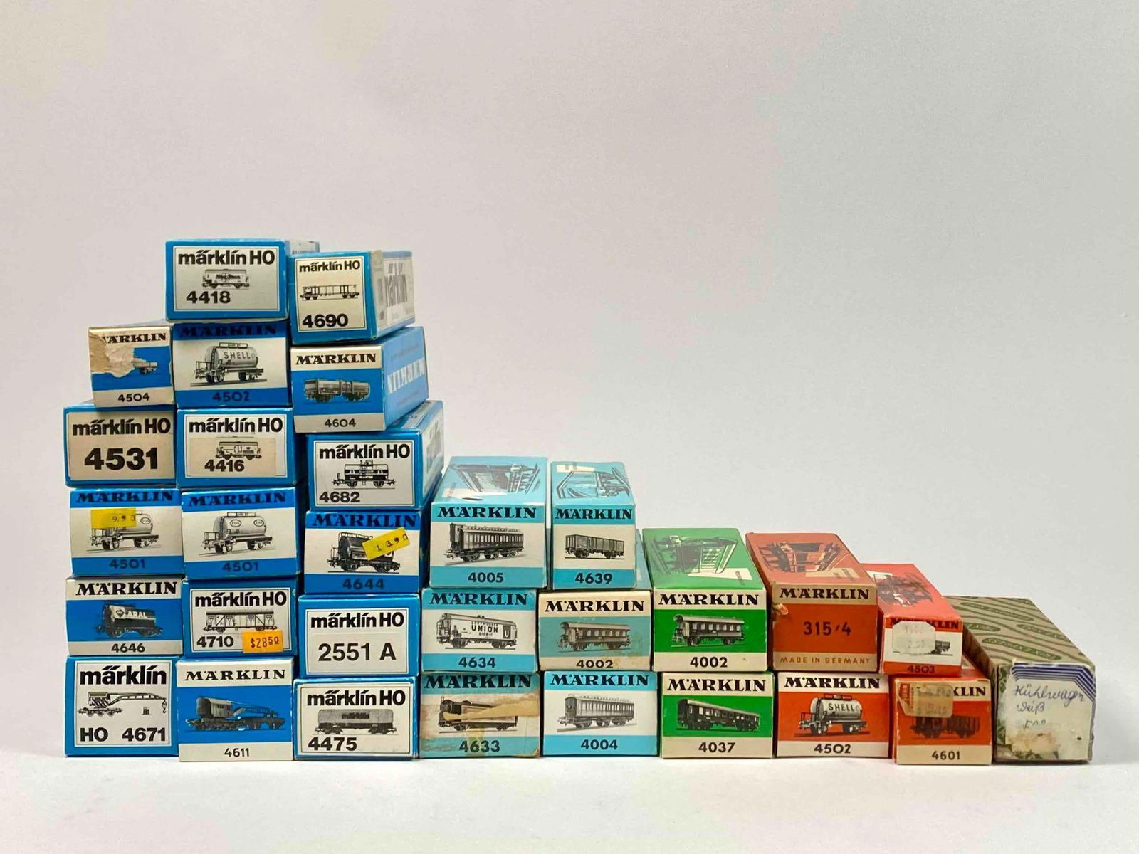 Group of Marklin HO Model Trains (4634, 4037, 4611, 4671, 4418, 4604, 4475, 4531, Etc.) (1 of 12)