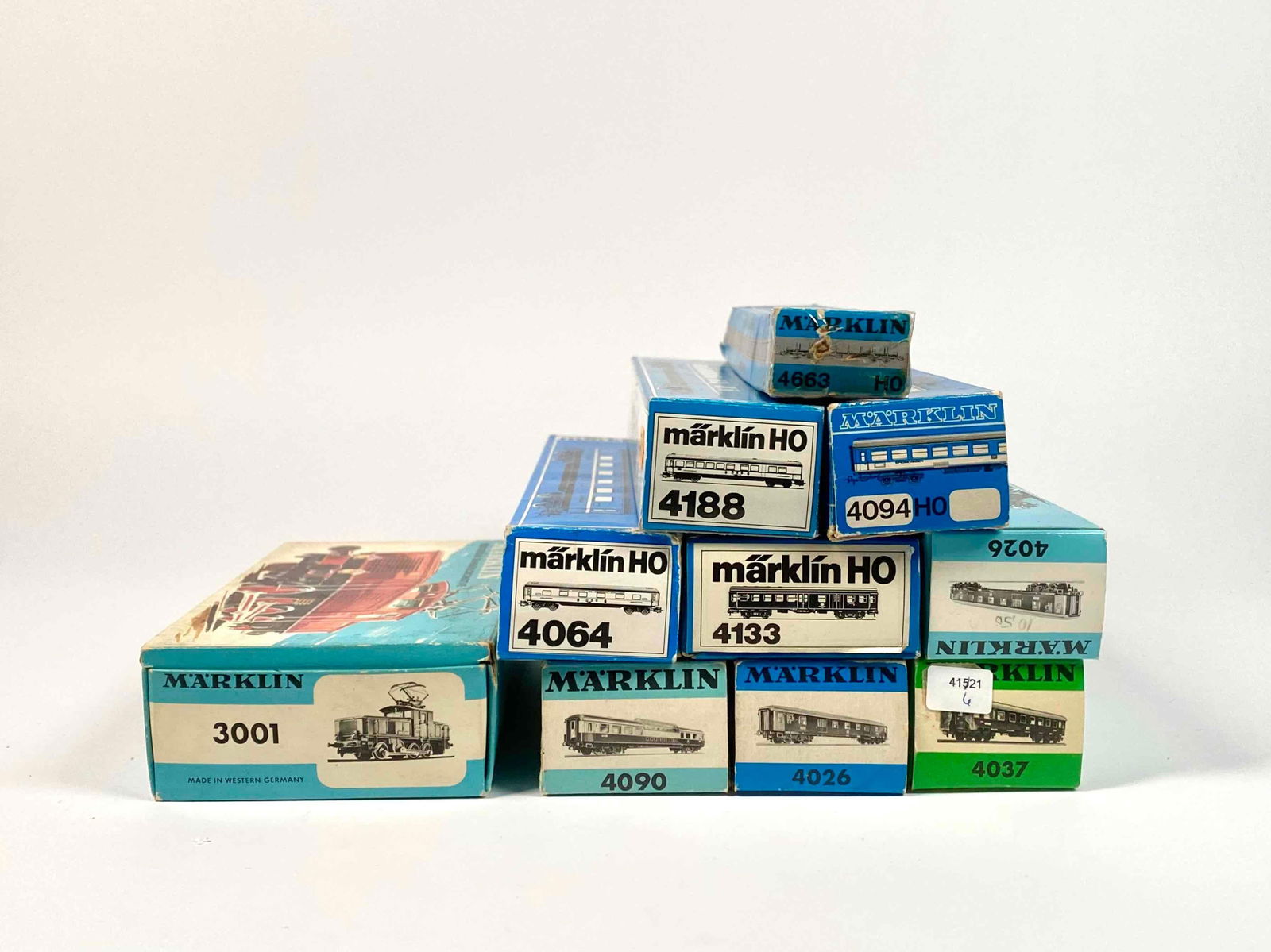Group of HO Scale Marklin Model Trains (3001, 4064, 4090, 4188, 4133, Etc.) (1 of 12)