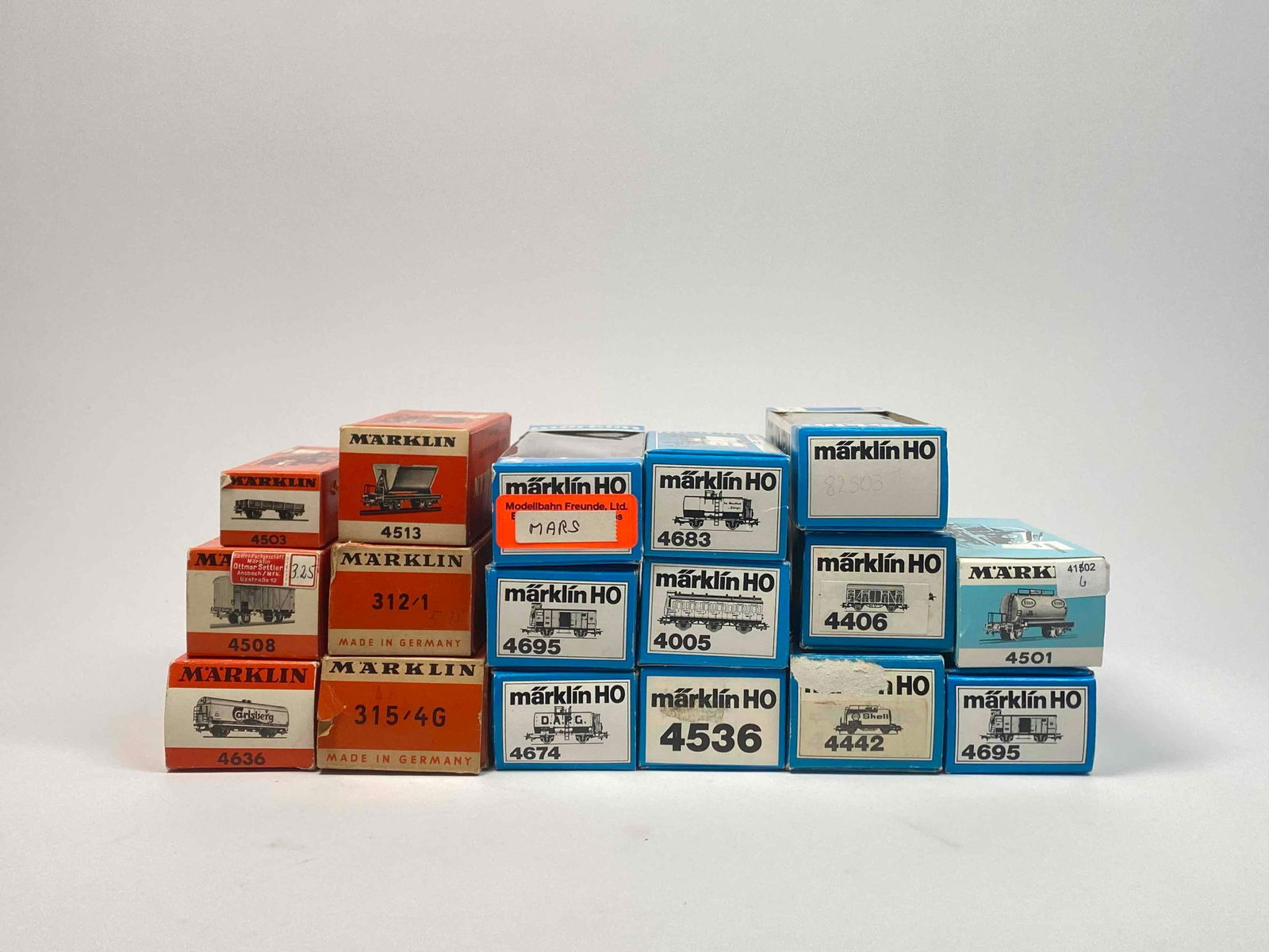 Group of Marklin HO Scale Model Trains (4501, 4005, 4636, 4513, 4674, 4683, Etc.) (1 of 12)