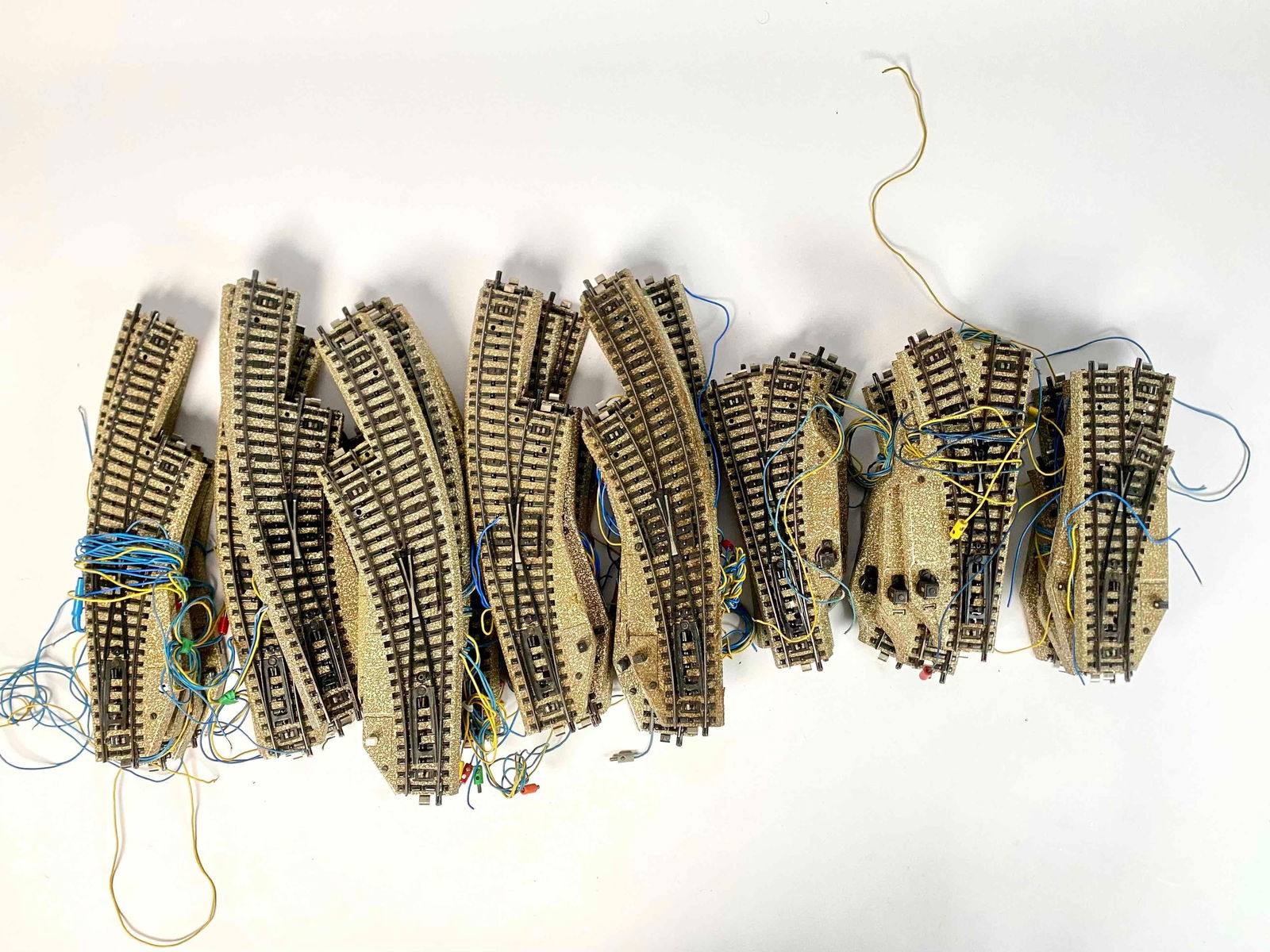 Group of Marklin HO Scale Model Trains (5118, 5139, 5204, 5138, 5141, 5142, Etc.) (1 of 12)