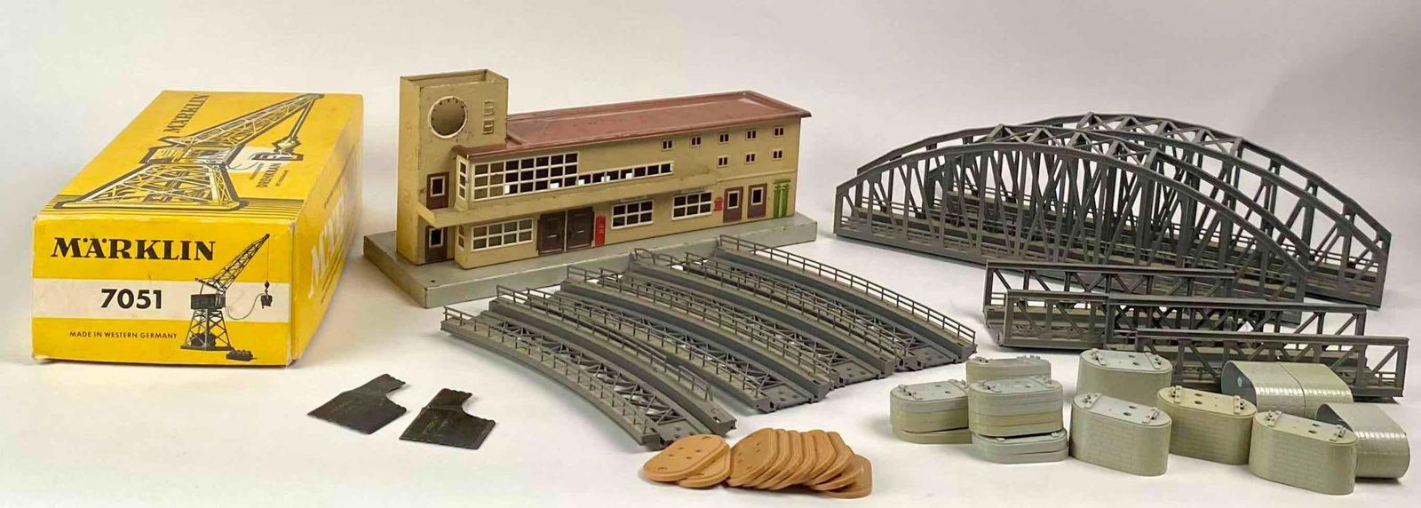 Marklin Train Station, Rotary Crane, Bridges, and Piers (1 of 12)