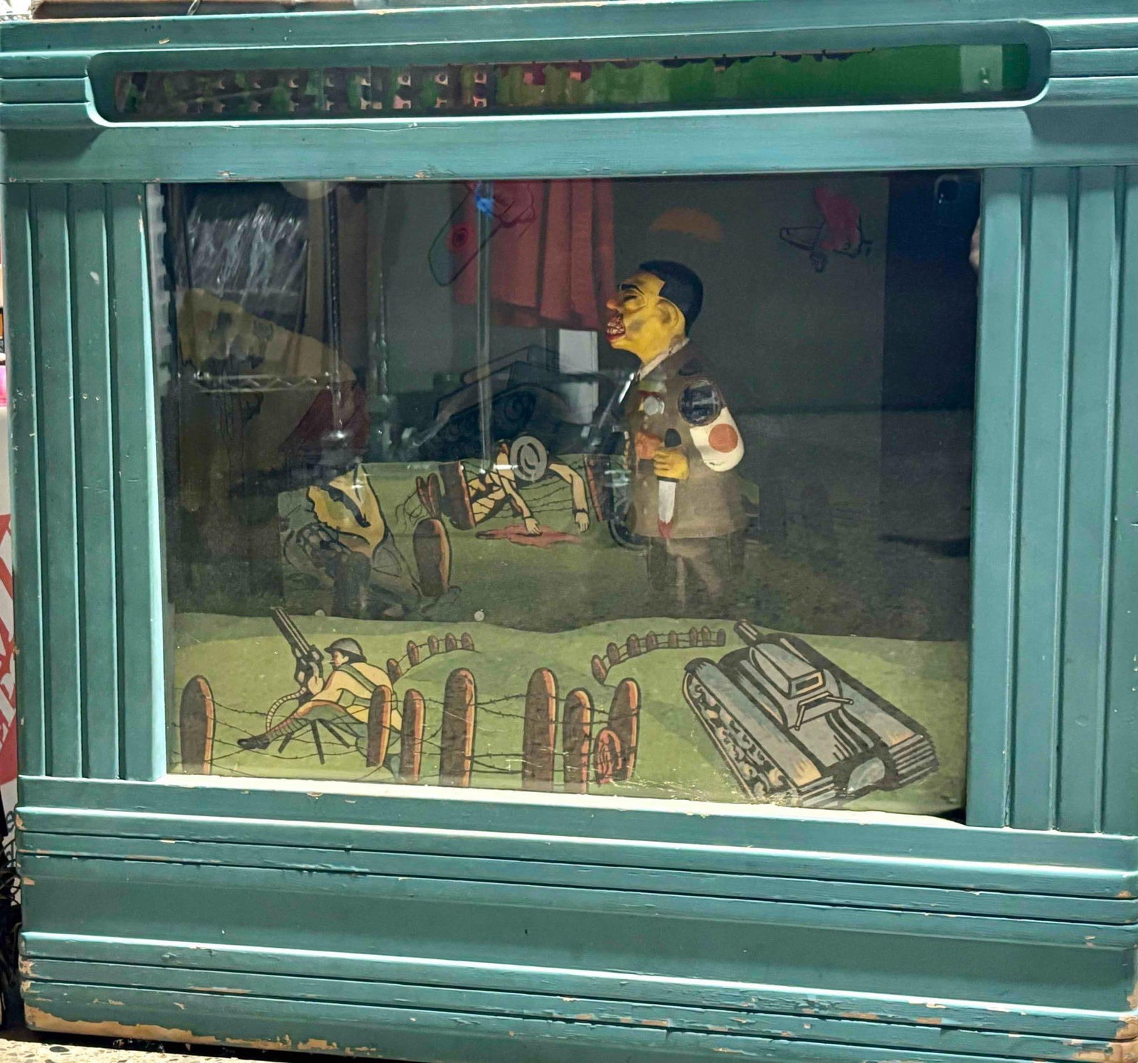 World War II Table Top Arcade Shooting Game: World War 2 Table Top arcade shooting game. Game includes Japanese taget. Missing Hitler. In need of repair. Most mech is present. Please see photos for additional details. Dimensions: 15" x 37" x 35"