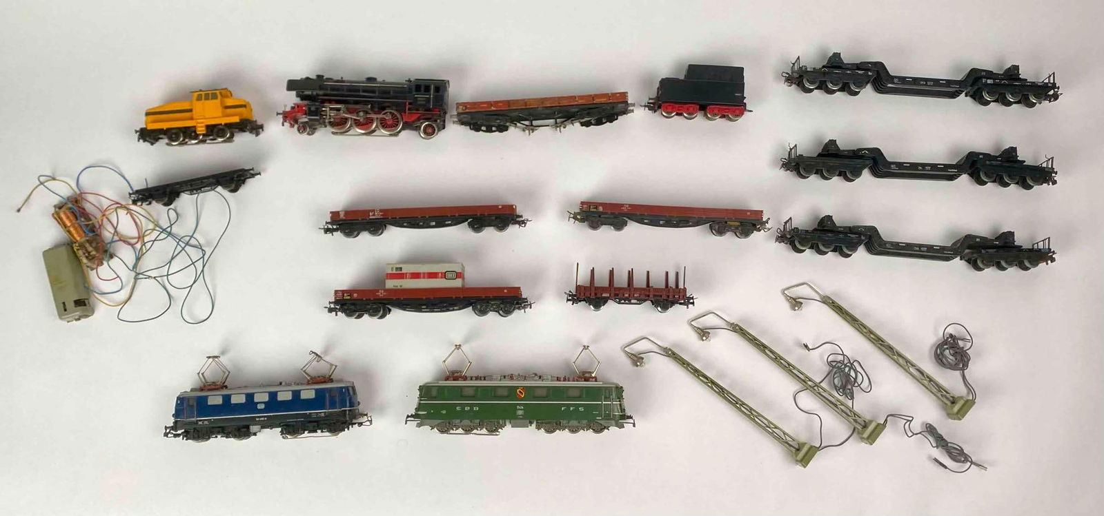 Marklin Locomotive, Cars, and Accessories (1 of 12)