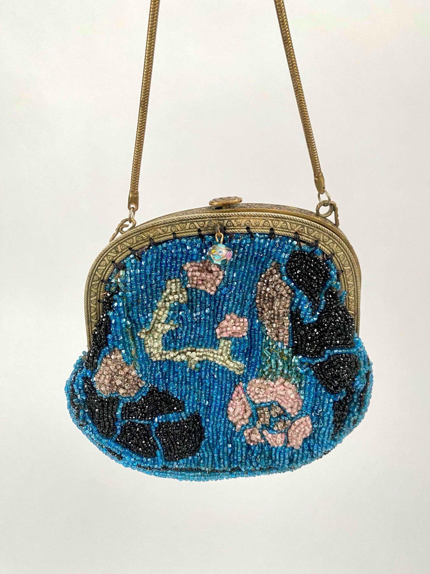 Victorian Antique Glass Beaded Purse (1 of 9)