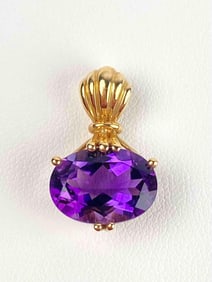 14K Yellow Gold Oval Cut Amethyst Pendant