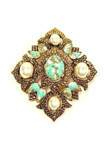 Sarah Coventry Turqouise and Pearl Quatrefoil Brooch