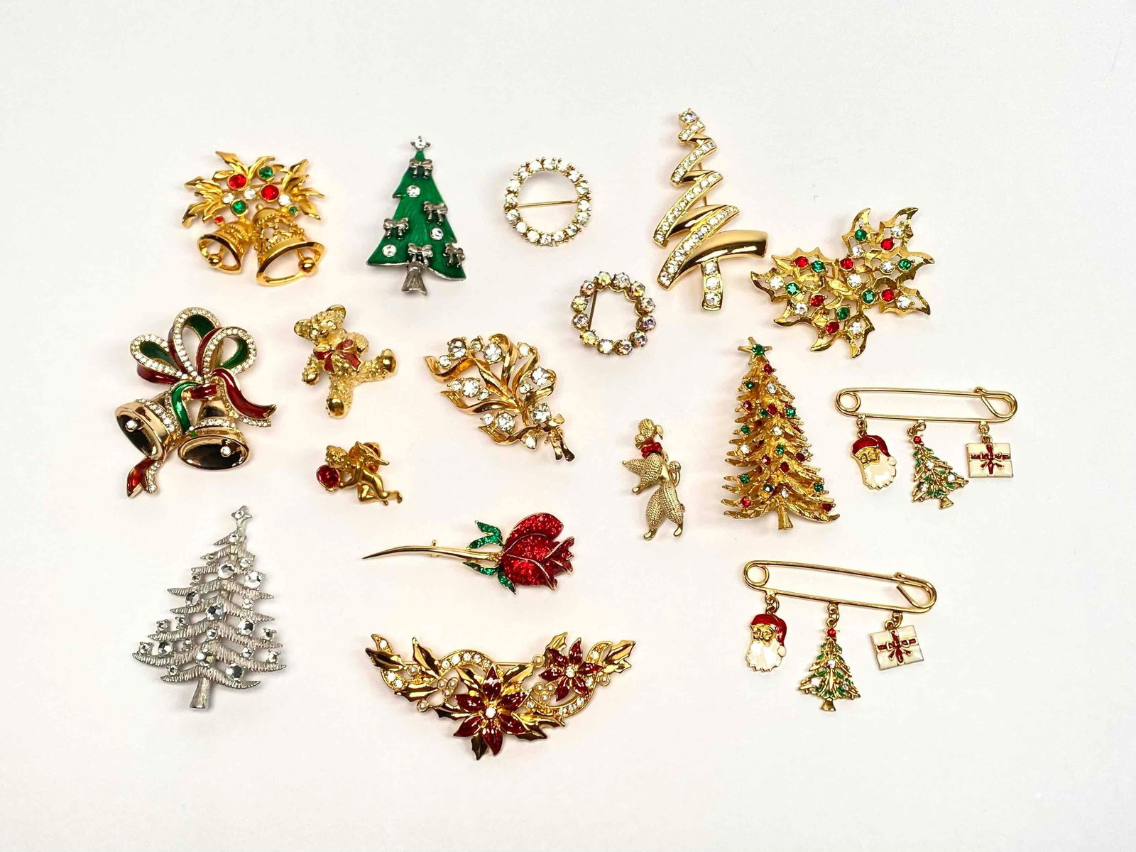 Assorted Christmas and Holiday Brooches (1 of 12)