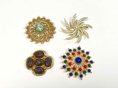 Group of Vintage Sarah Coventry Brooches
