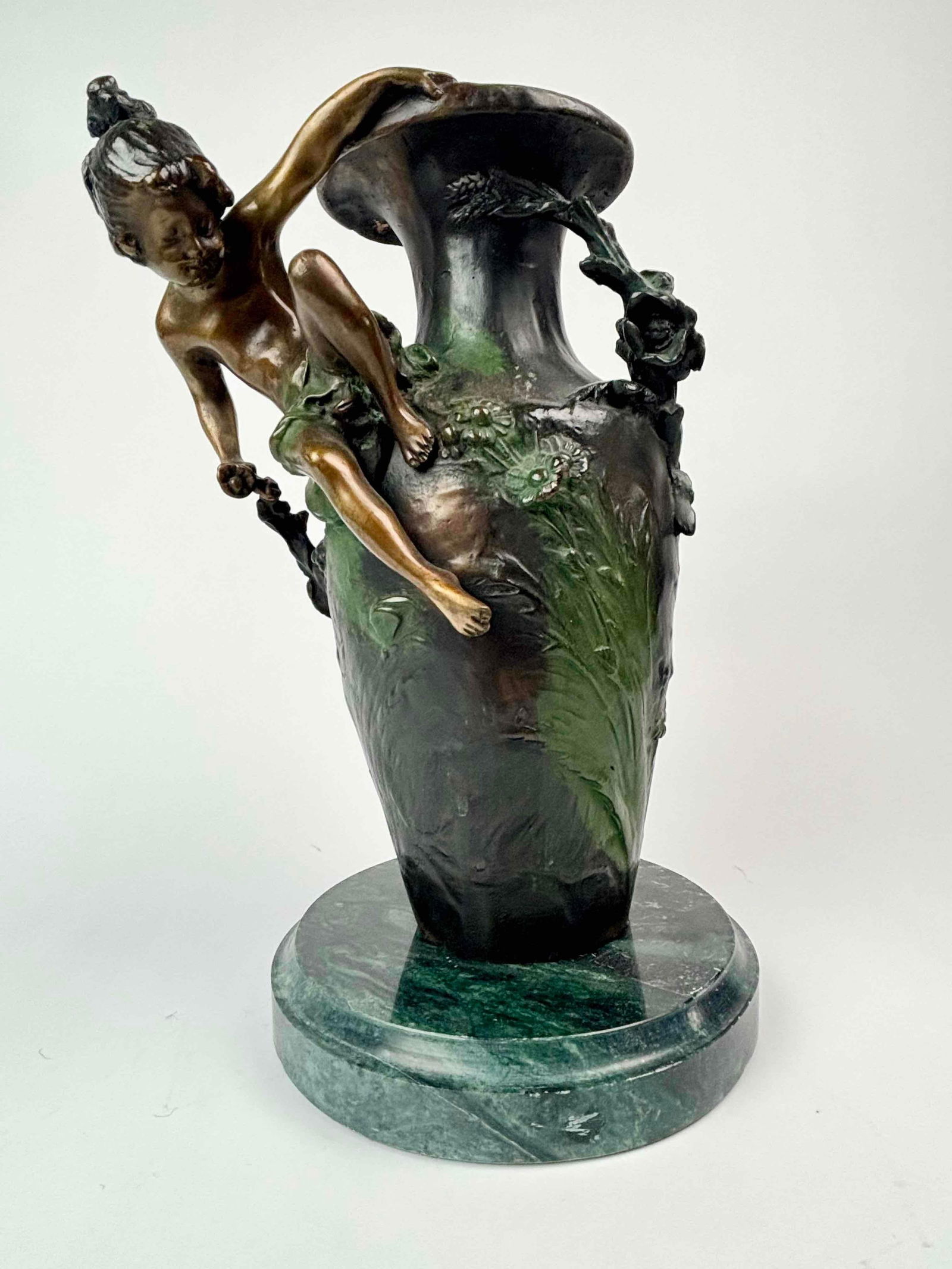After August Moreau Bronze Cherub Vase (1 of 9)