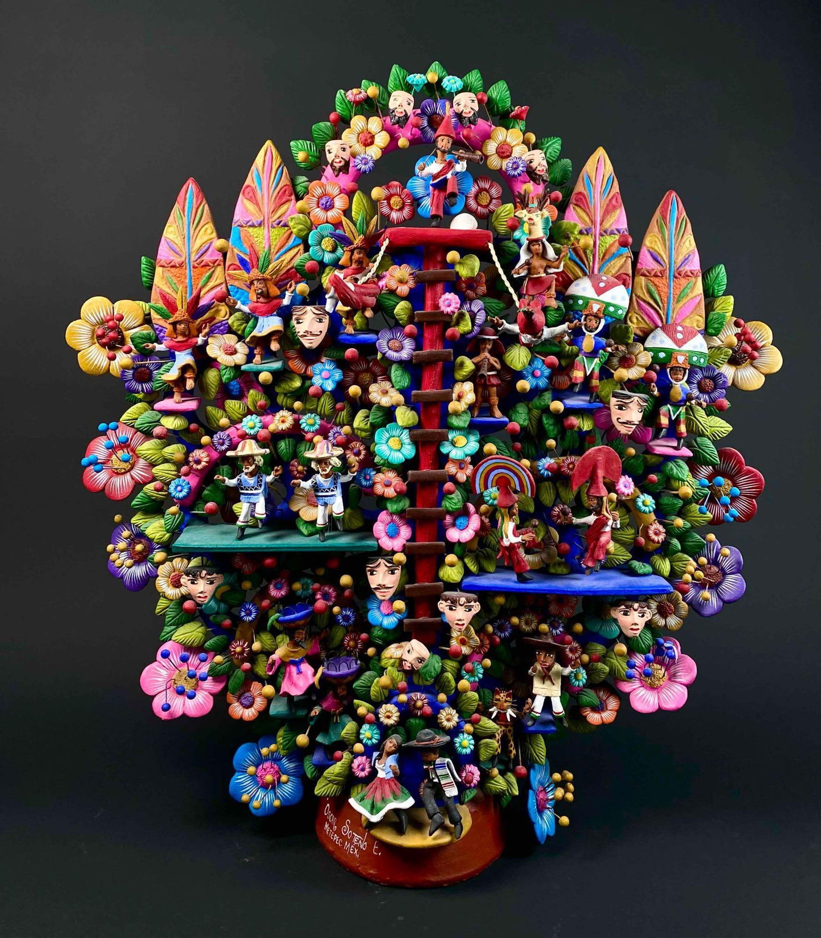 Oscar Soteno Mexican Folk Art Tree of Life Sculpture (1 of 13)