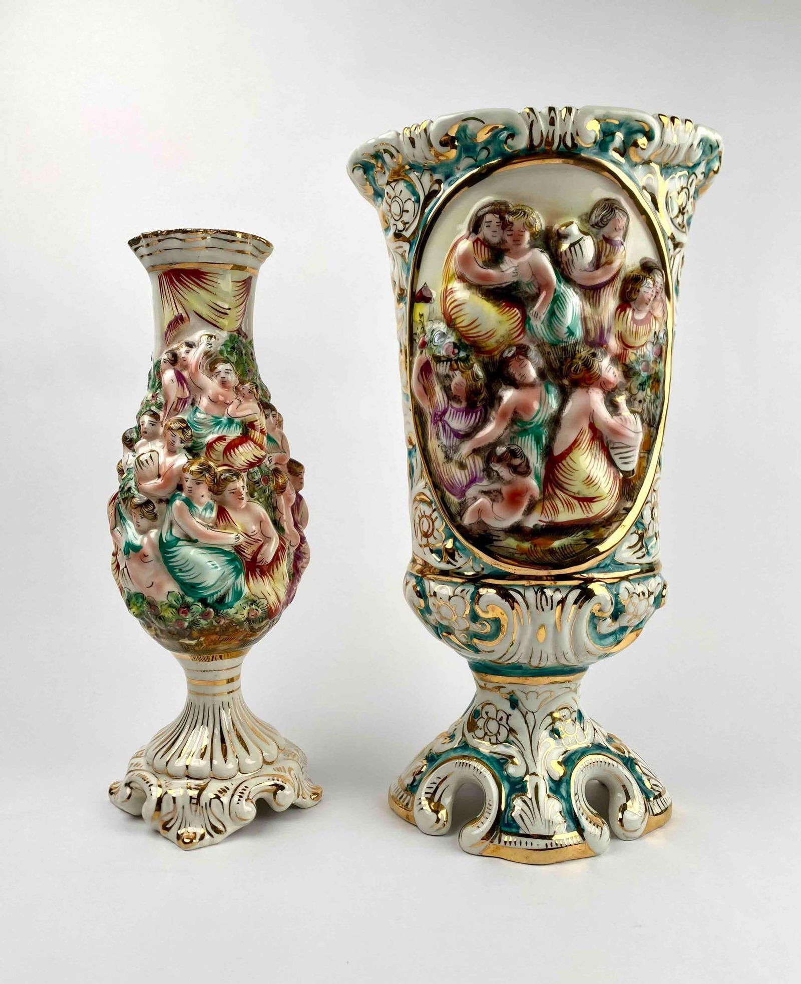 Late 19th Century Capodimonte Italian Pair of Vases (1 of 12)