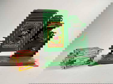 1930's Keystone Mickey Mouse Movie Projector with Instructions and Movies (1 of 12)