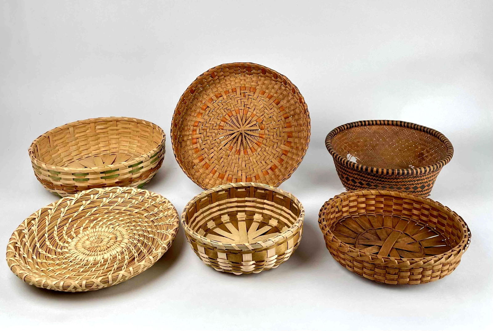 Group of Native American Handwoven Baskets (1 of 12)